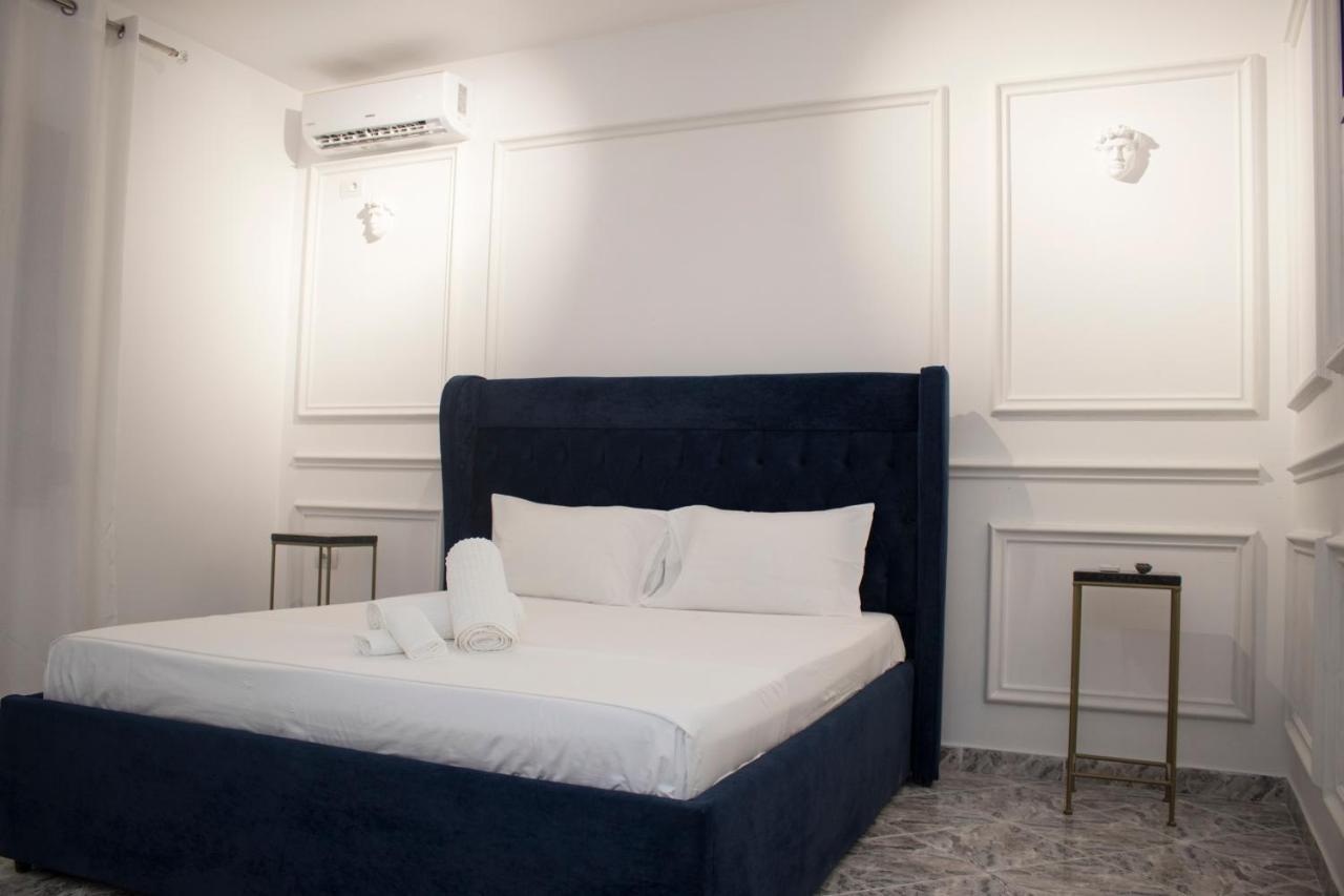 Vila Shehaj Luxury Vlorë Exterior foto